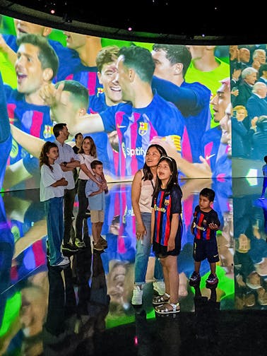 Tour to Camp Nou Tours